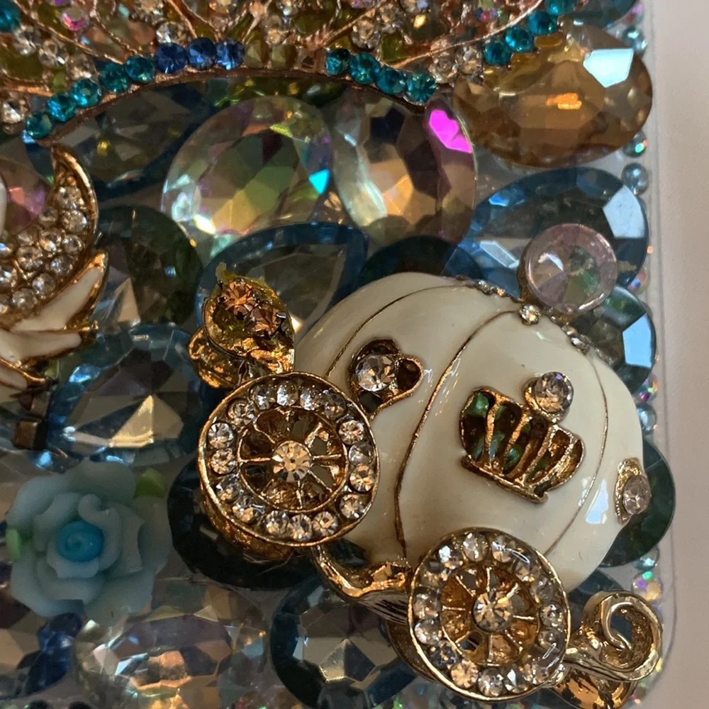Cinderella-Themed Cell Phone Cover